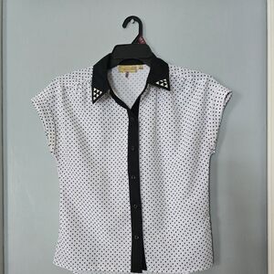 Princess Vera Wang size Small black and white studs